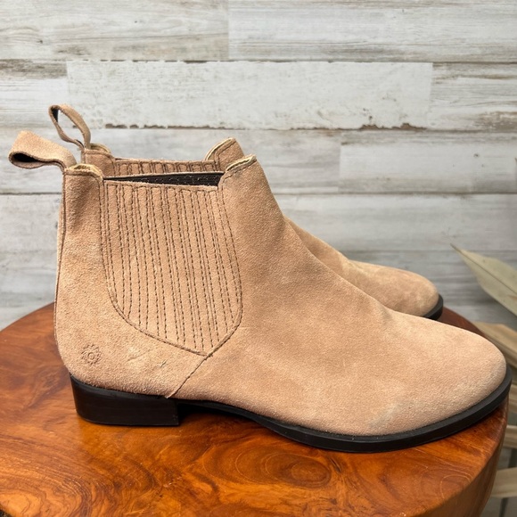 Jack Rogers Women's Brown Tan Suede Pippa Chelsea Booties Size 5.5 Ankle Casual - Picture 2 of 16